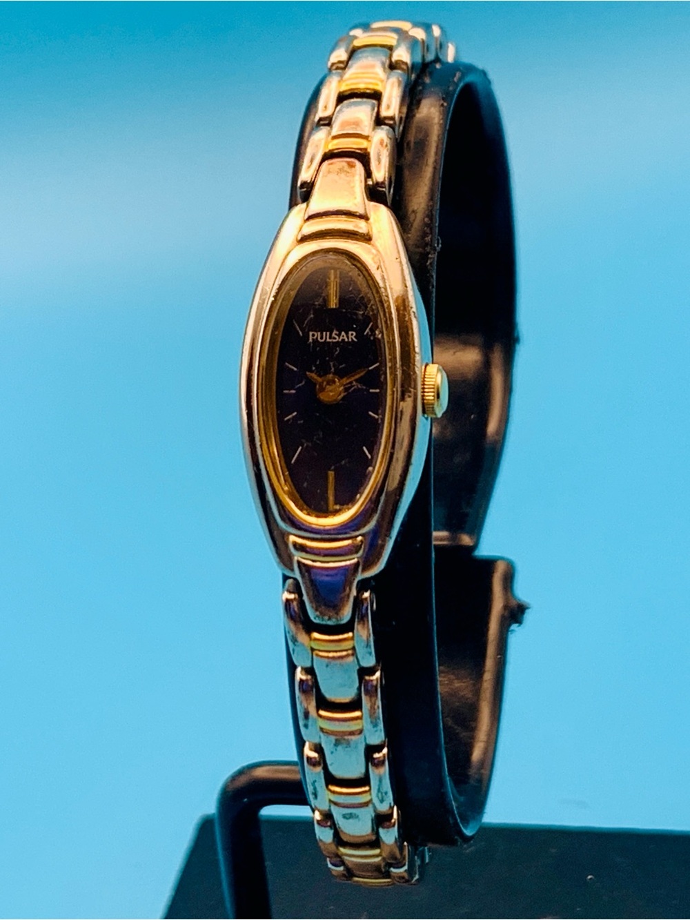PULSAR By SEIKO V220-X017 Women’s Vintage Wristwatch Blue Dial Two Tone Working